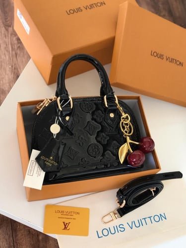 شنطه لويس فيتون لمعه ماستر هاي كواليتي