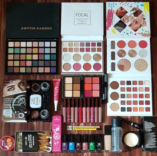 عرض مكياج متكامل