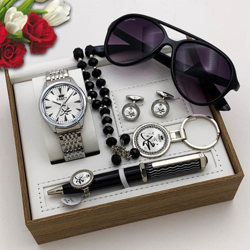 طقم ساعه رجالي تصميم الاسم حسب الطلب