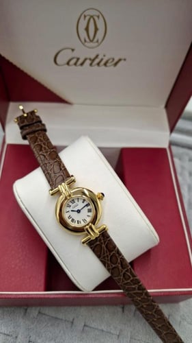 ساعة كارتير نسائي حجم صغير موديل موست استيل وجلد