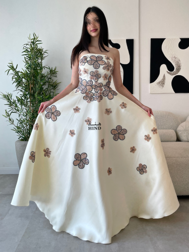 فستان ميكادو اوف وايت 1084