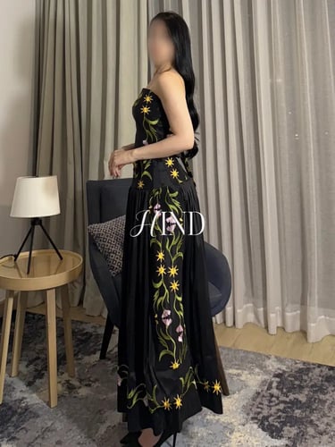 فستان اسود مطرز 1145