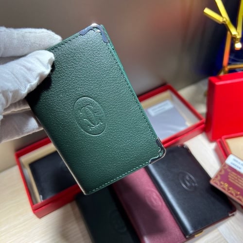 محفظة كارتير بطايق أخضر