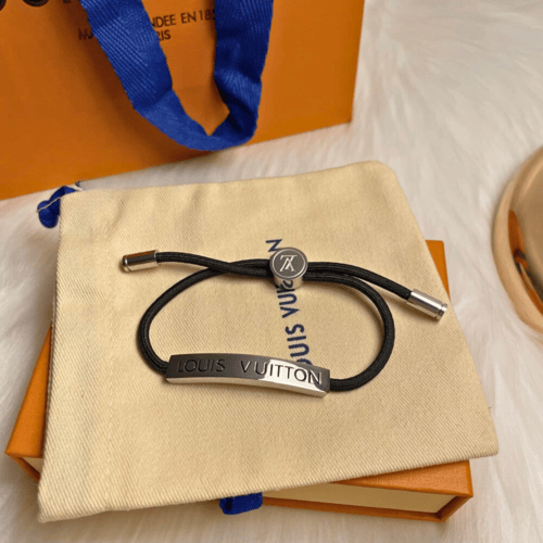 اسوارة لويس فيتون الرجالية