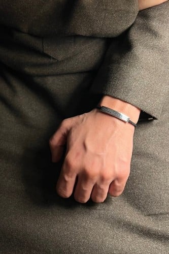 اسوارة لويس فيتون