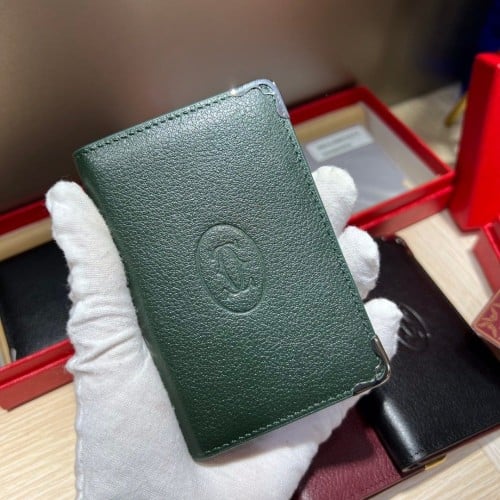 محفظة كارتير بطايق أخضر