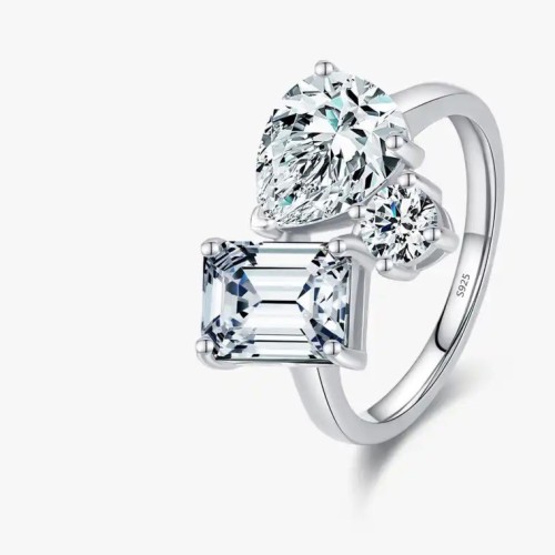 خاتم من الفضه والزيروكن