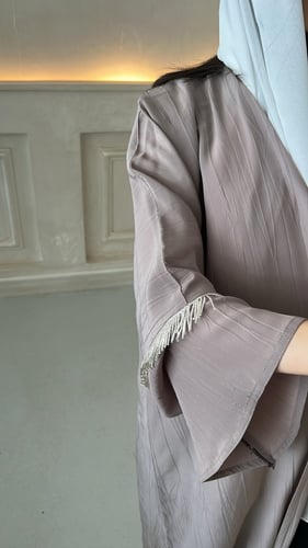 عباية نَمَق