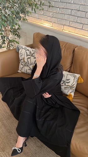 عباية تُرْفه