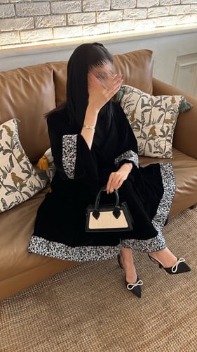 عباية حَنين