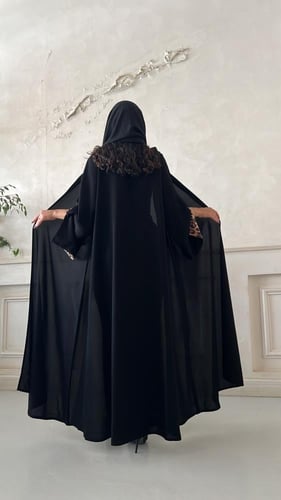 عباية العَنود