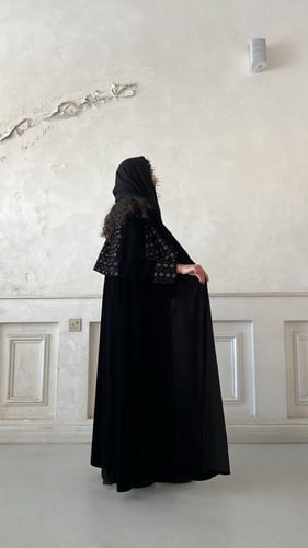 عباية مَروة