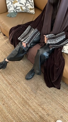 عباية تَرف