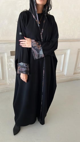 عباية ثُريا
