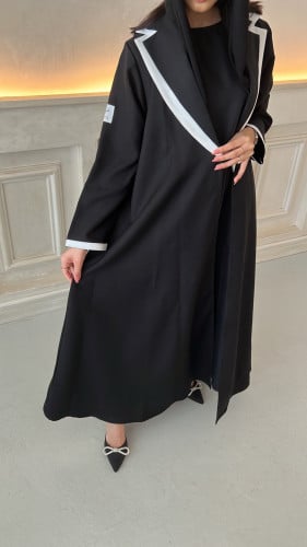 عباية آسرَه