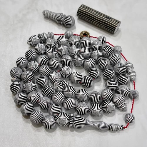 قلاليث فرنسي قديم