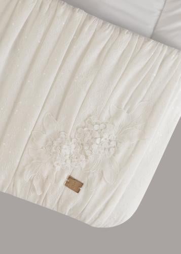 White Pétales baby cover