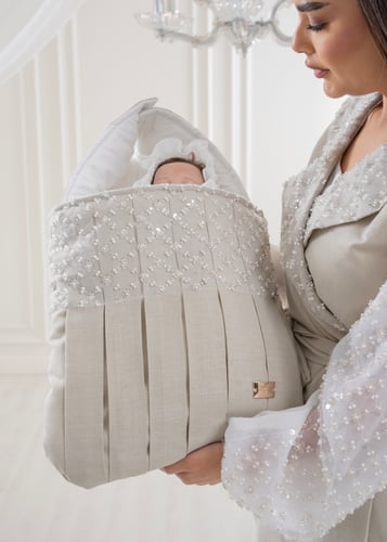 بكج بيج بالتطريز الفاخر