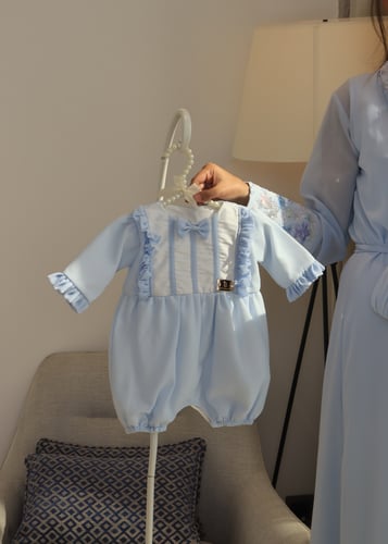 افرول فكتوري باللون السماوي