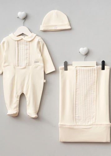 Baby royal beige set
