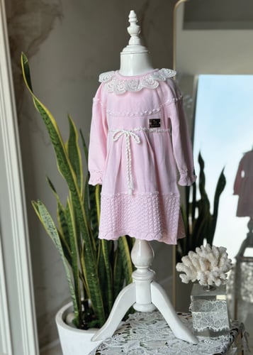 فستان زهري بتصميم اسباني راقي