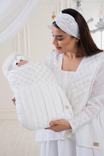 بكج استقبال راقي بالتطريز