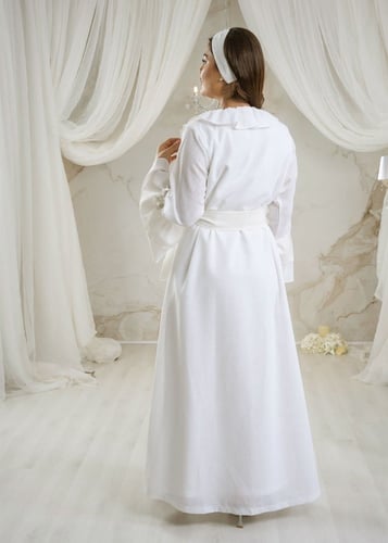 طقم استقبال اوف وايت فكتوري مميز (لبس الام + لبس ا...