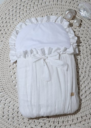 طقم روب ملكي انثوي مع المدس