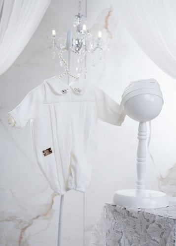 مجموعة الإستفبال المميزة من الكريستال ( لبس الام +...