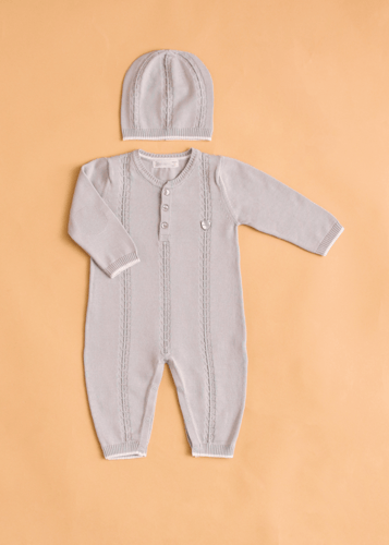 افرول رمادي ناعم للاستقبال