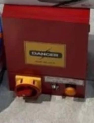 محرك سابتك إيطالي 7.5 حصان كهرباء 220 + مروحة 34 ر...