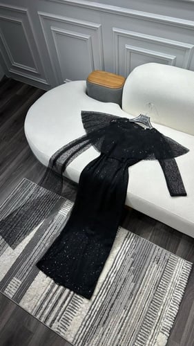 فستان العيد خامه ترتر لون اسود