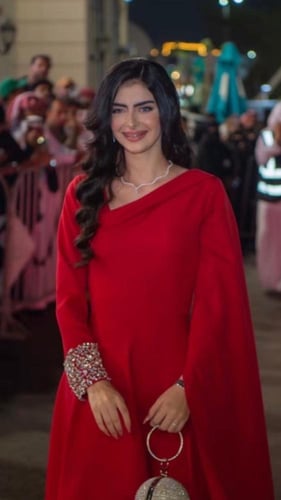 فستان شهد الشمري كريب استرتش