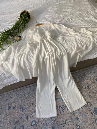 جمبسوت العيد لون ابيض