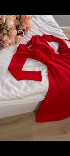 فستان العيد لون احمر