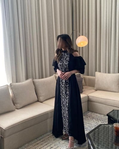 فستان العيد لون اسود خامه سي واي