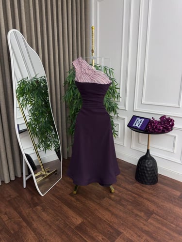 فستان باربي