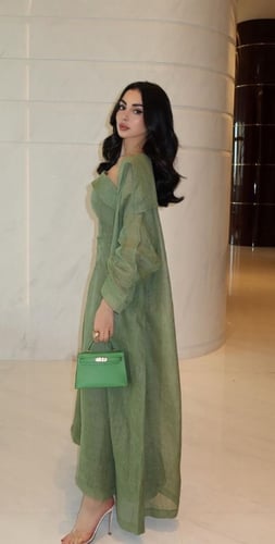 فستان العيد لون زيتي خامه جزار مخطط