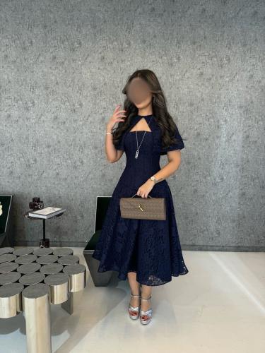 فستان دانتيل