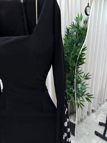 فستان باربي اسود