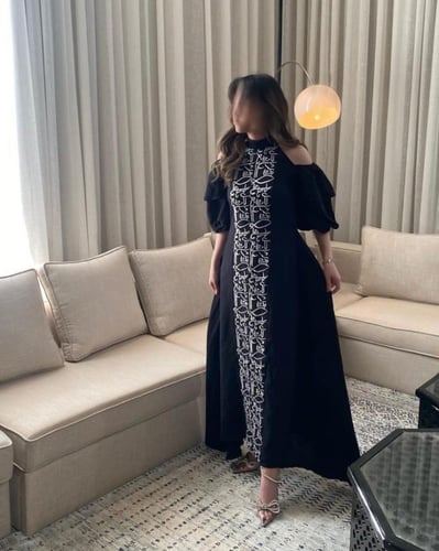 فستان العيد لون اسود خامه سي واي