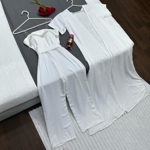 فستان ابيض قماش بحرين لون ابيض