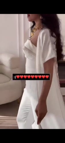 فستان ابيض قماش بحرين لون ابيض