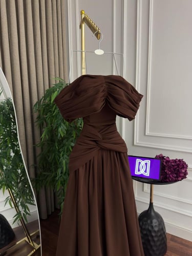 فستان سهره بني