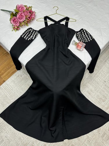 فستان باربي لون اسود فصوص كرستال