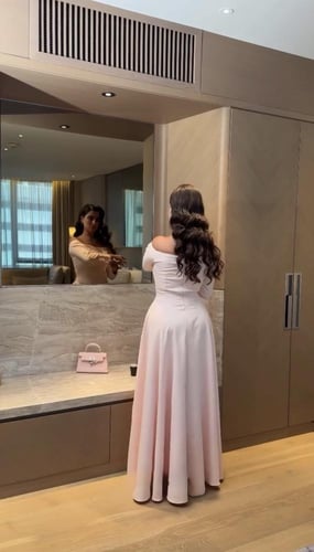 فستان باربي