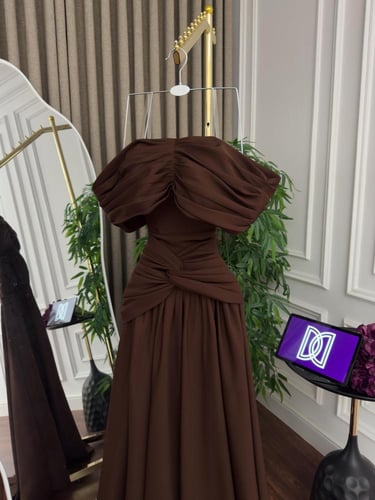 فستان سهره بني