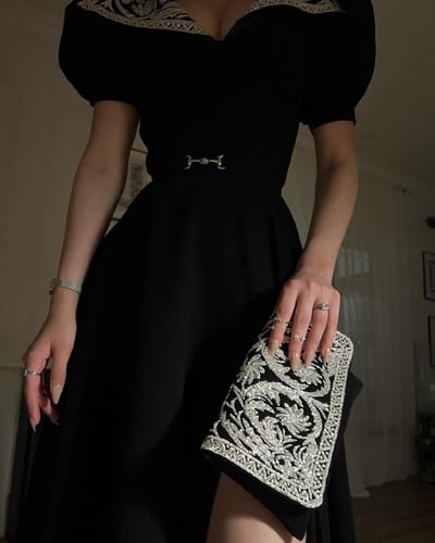 فستان كريب استرتش لون اسود