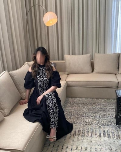 فستان العيد لون اسود خامه سي واي