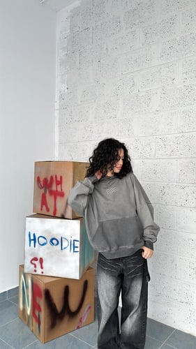 Porshe hodie over size